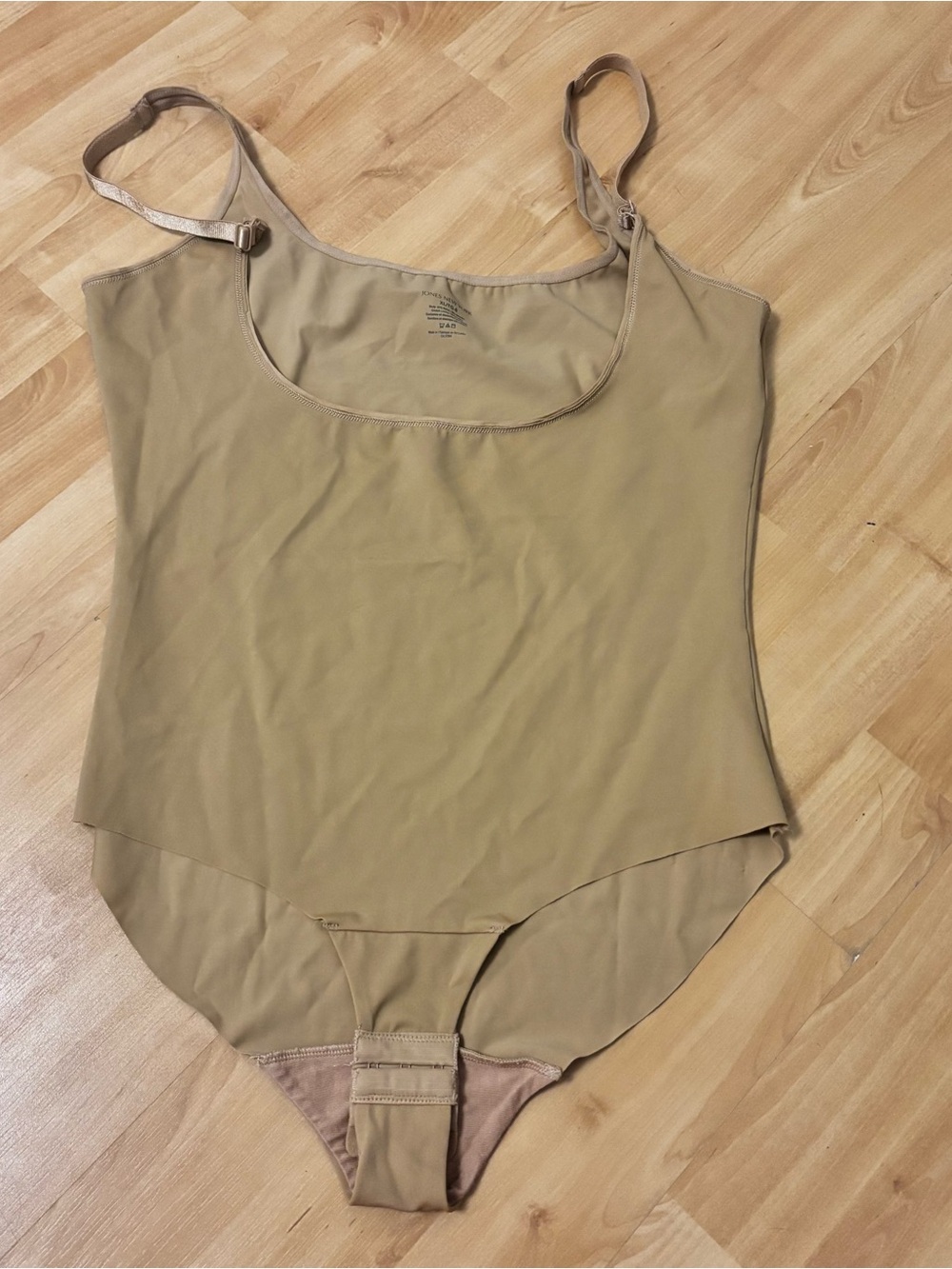 Jones New York Women’s Beige Shape ware Bodysuit Size XL
